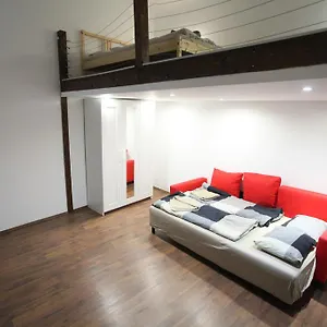 Bpr Whistle Arts Industrial Appartement